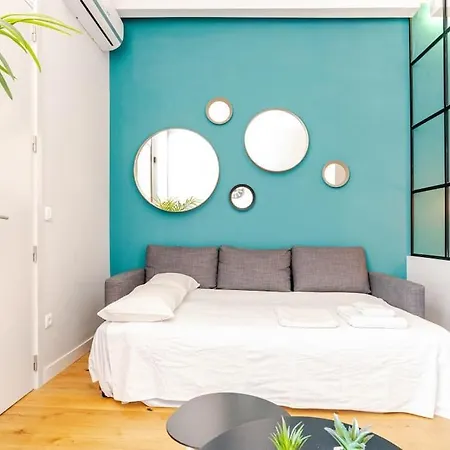 Modern Downtown Apartment Porto